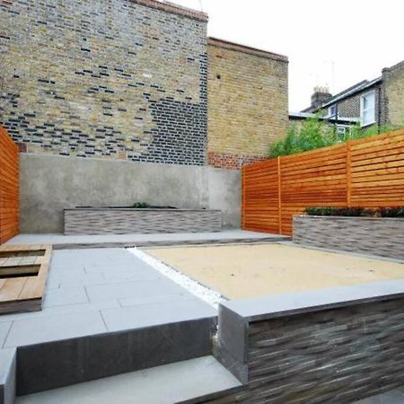 Quintessential Town House Close To Central Londres Exterior foto